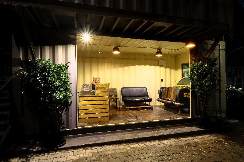 Treebo Trend Beach Box Hotel Baga Exterior foto