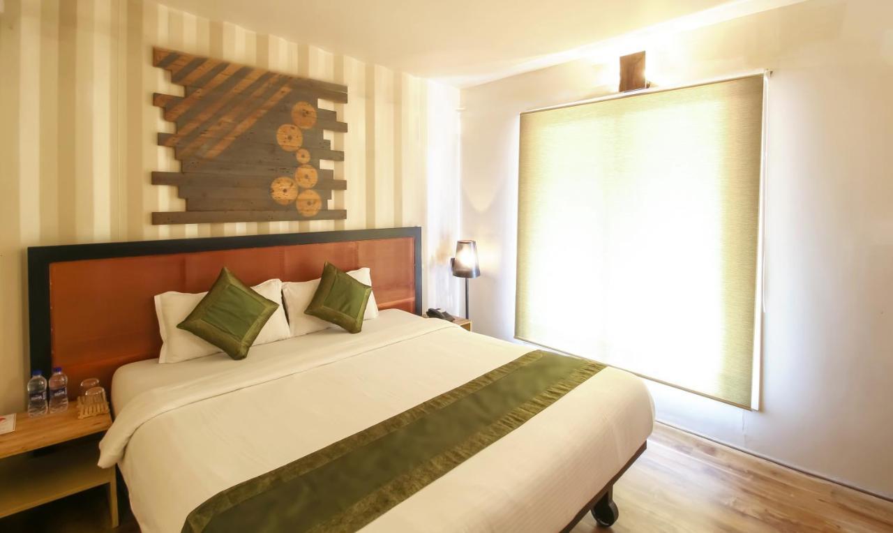 Treebo Trend Beach Box Hotel Baga Exterior foto